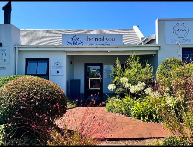 BUSINESS PROPERTY TO RENT IN SANDBAAI